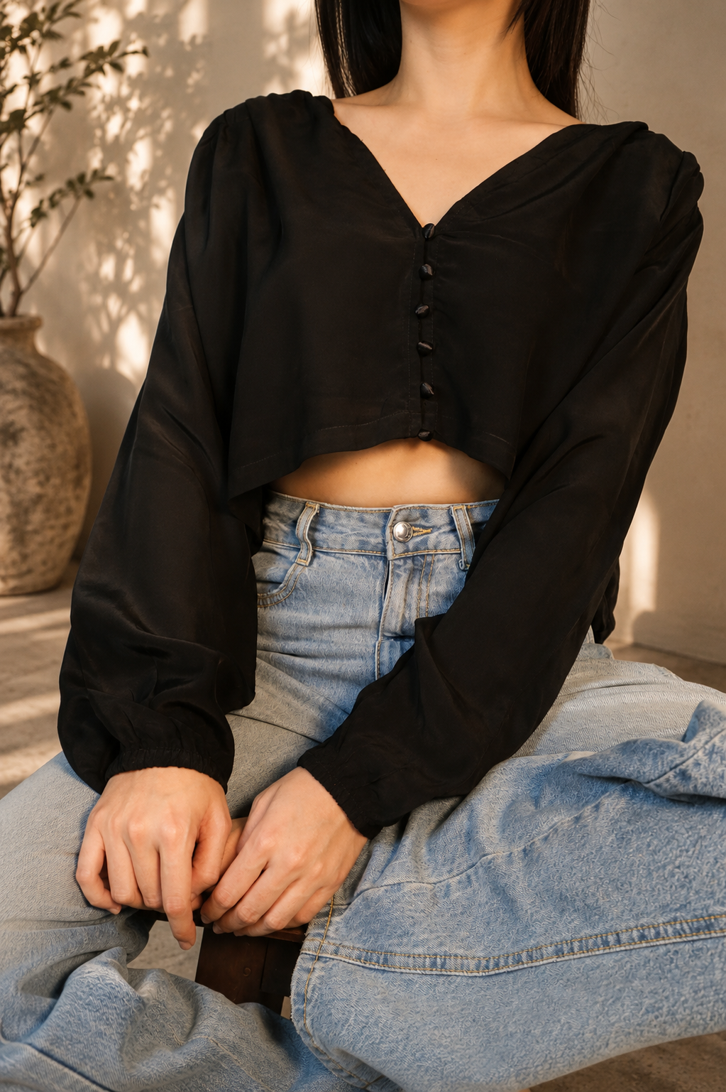 REIGN SILK CROPPED BLOUSE