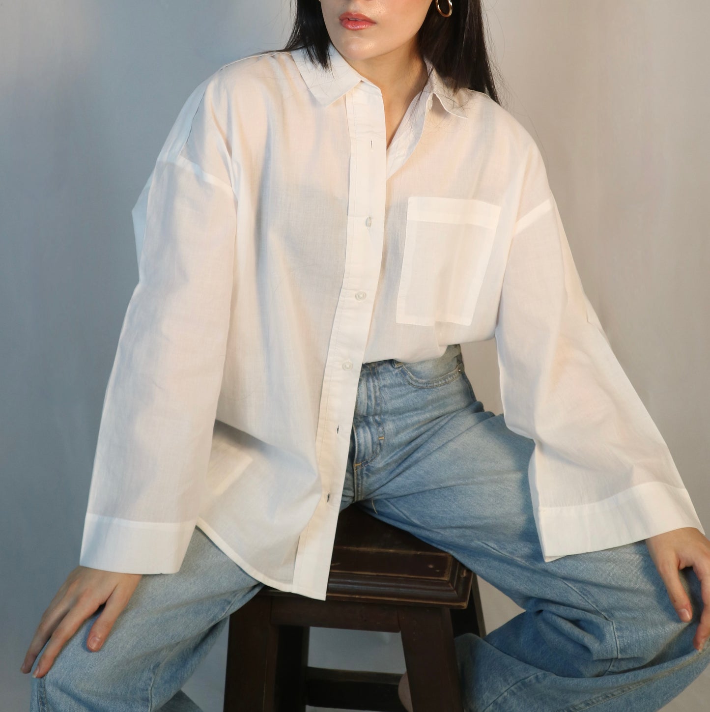 FIONA WHITE COLLAR KIMONO SHIRT